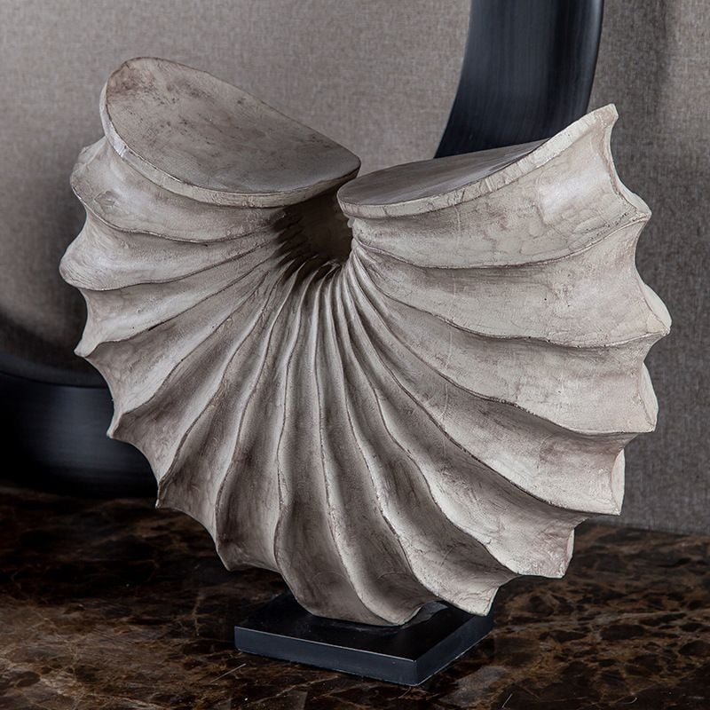 Luxury Stone Look Resin Shell Sculpture Ornament
