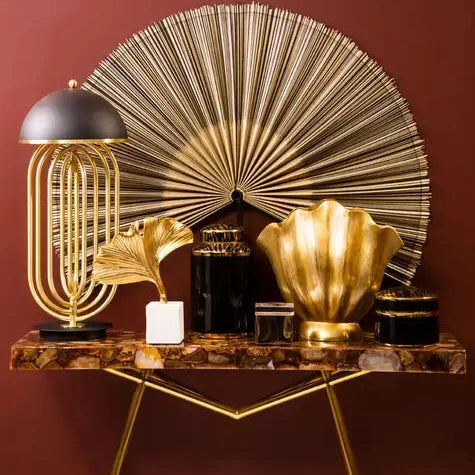 Gold & Black Metal Table Lamp