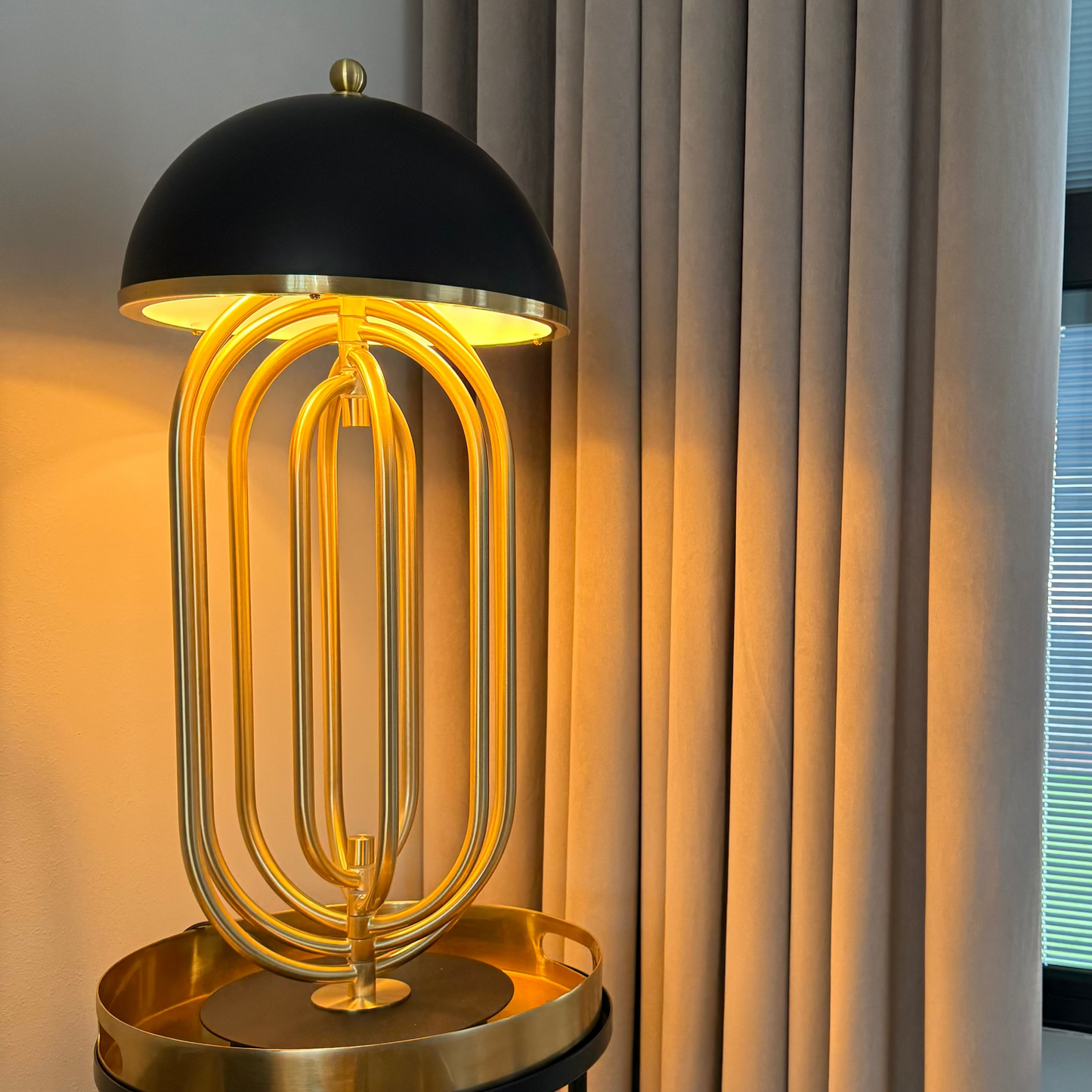 Gold & Black Metal Table Lamp
