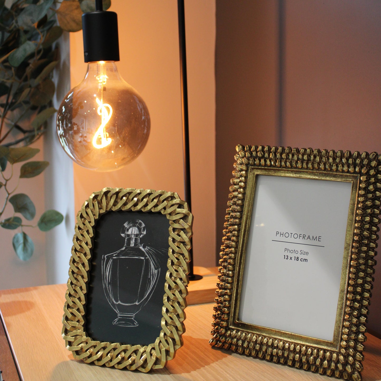 Gold Chain Photo Frame 4x6cm