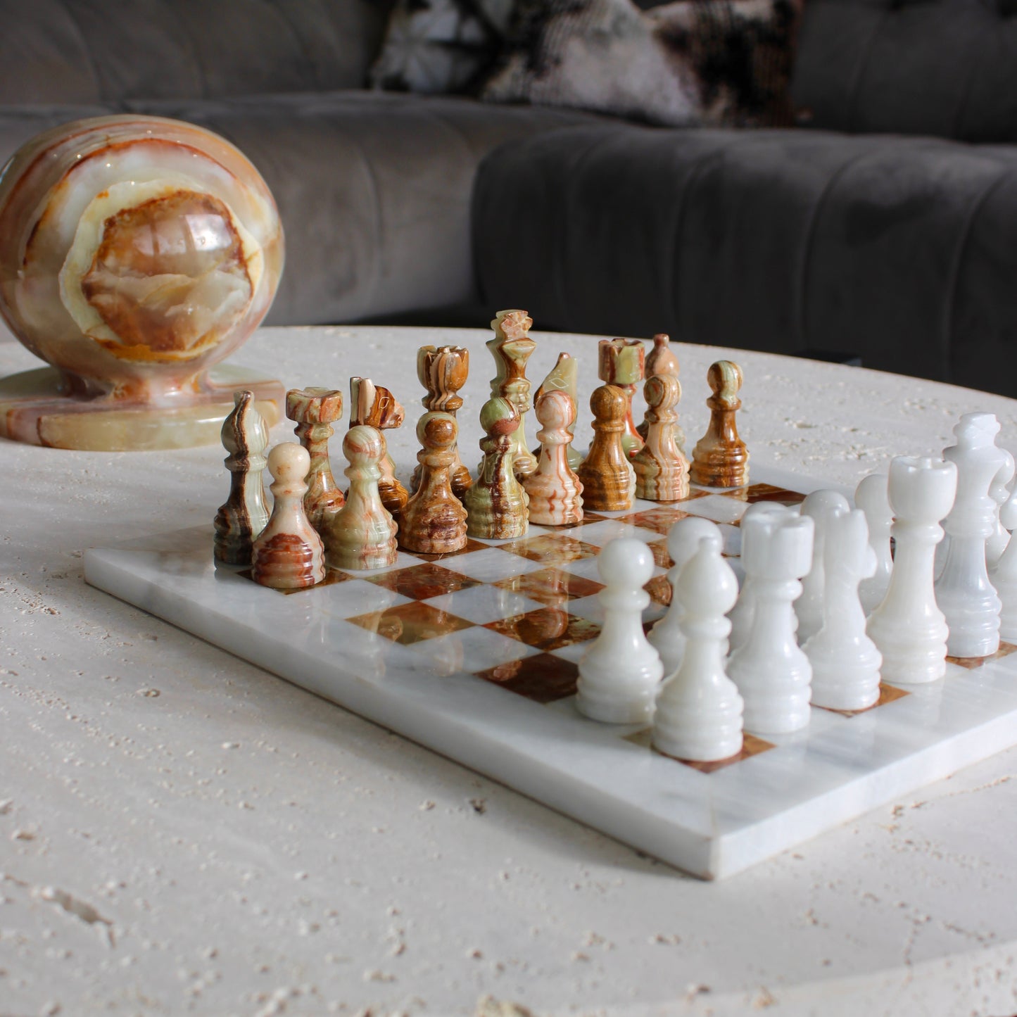Green Onyx & White Marble Decorative Chess Set