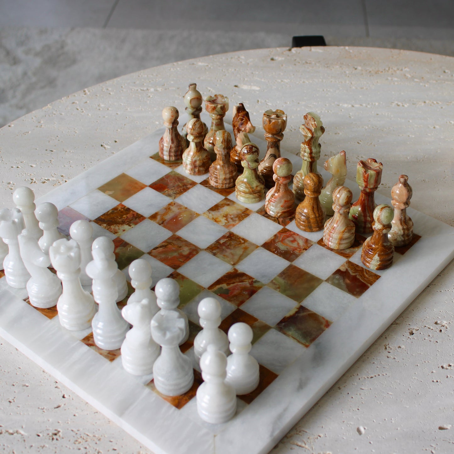 Green Onyx & White Marble Decorative Chess Set